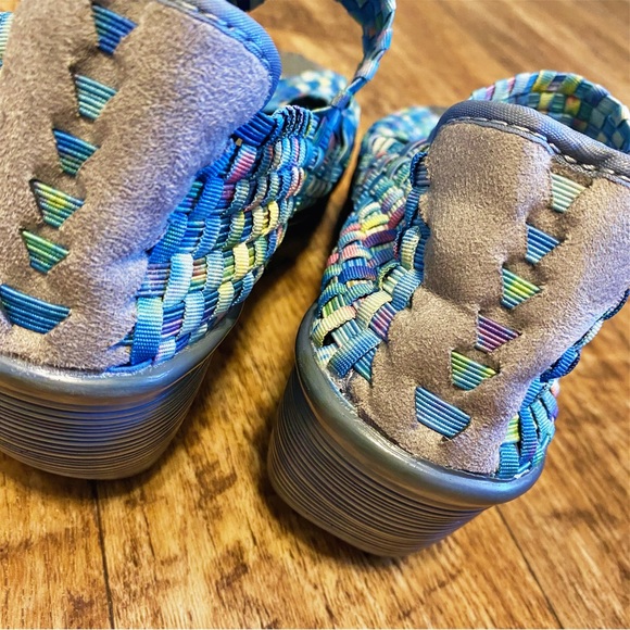 Bernie Mev Cuddly Woven Mary Jane Flats BlueMulti Color Women's Size 39/8.5 - Picture 8 of 10